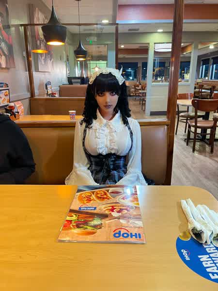 ba8b86754336687a246f55453b2205997a3a228ea9df14f8bc156e17ade209c7 thumbnail