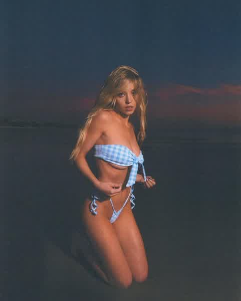 839fce8a16645e26e23f988f331bdb12769496e0e2fcb88f4898aac58c674087 thumbnail