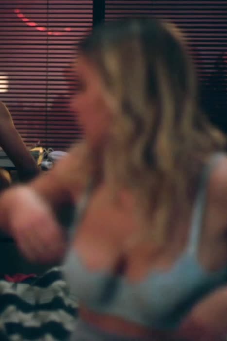 ca2662c4b0e6929f02337fa4e2842f513809e70c94e75fcc544d4af047e97099 thumbnail