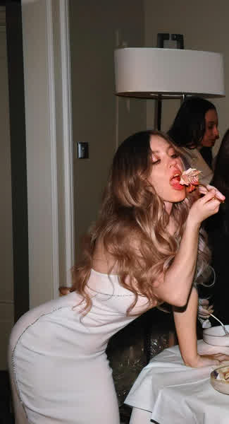 d0ff1f4fbda3f7eb6a1654a1d4f72c97d0ca64b29034af78c58e7d2e95e450df thumbnail