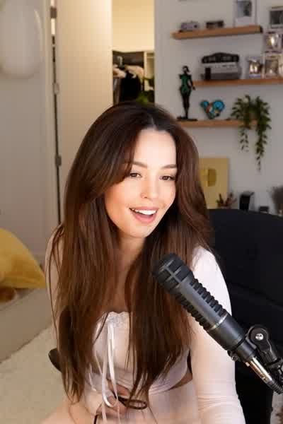 fb0f389b29f7149ac5e12e2e0b9e77984d0cc90dd7f9715b6c9276a929479607 thumbnail