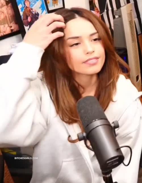 282b793fe1f08201a4a9f4f07bdbe0b7d482373f7bc04155ba1320a43ab0a1a1 thumbnail