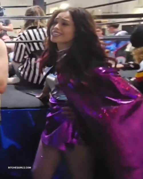 e4f9cc1439ac92425915e49d771c6dfb54b618fab25605ea333d25a2f0814f2d thumbnail